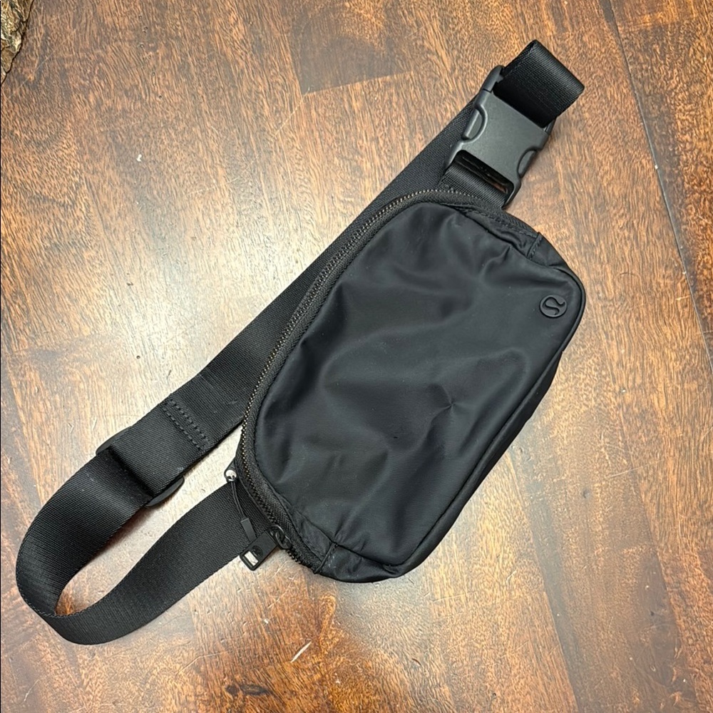 Lululemon Belt Bag